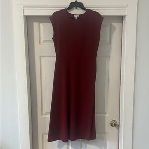 Nordstrom Rich Burgundy Midi Dress